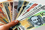 Spike in Foreign  Currency Trafficking Raises Concerns